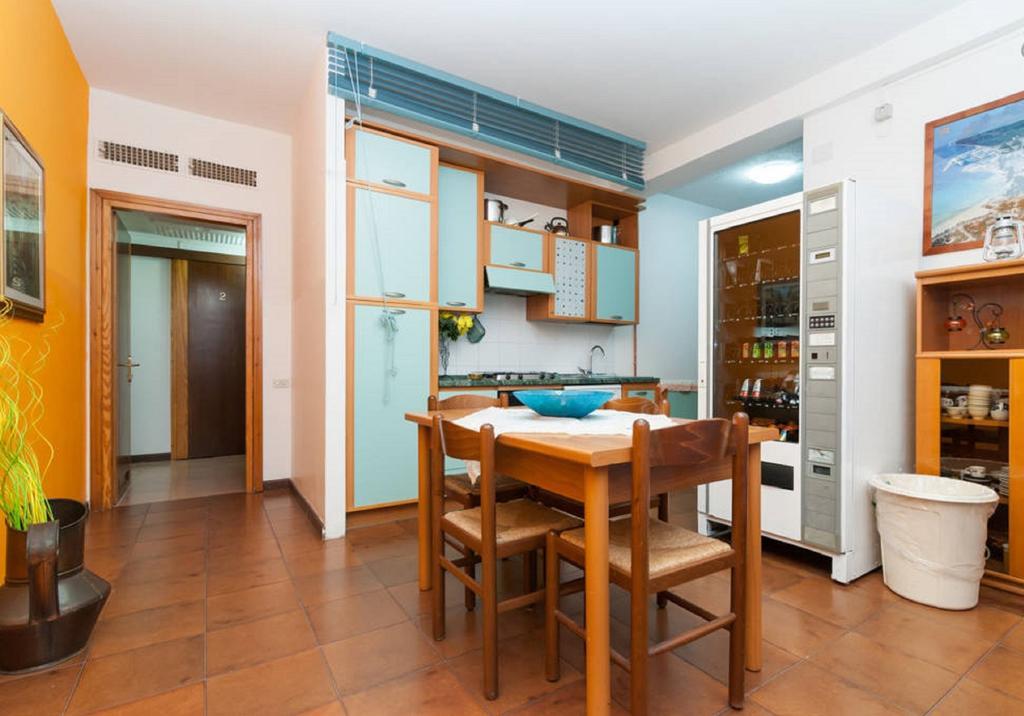 Moon House B&B 칼리아리 객실 사진