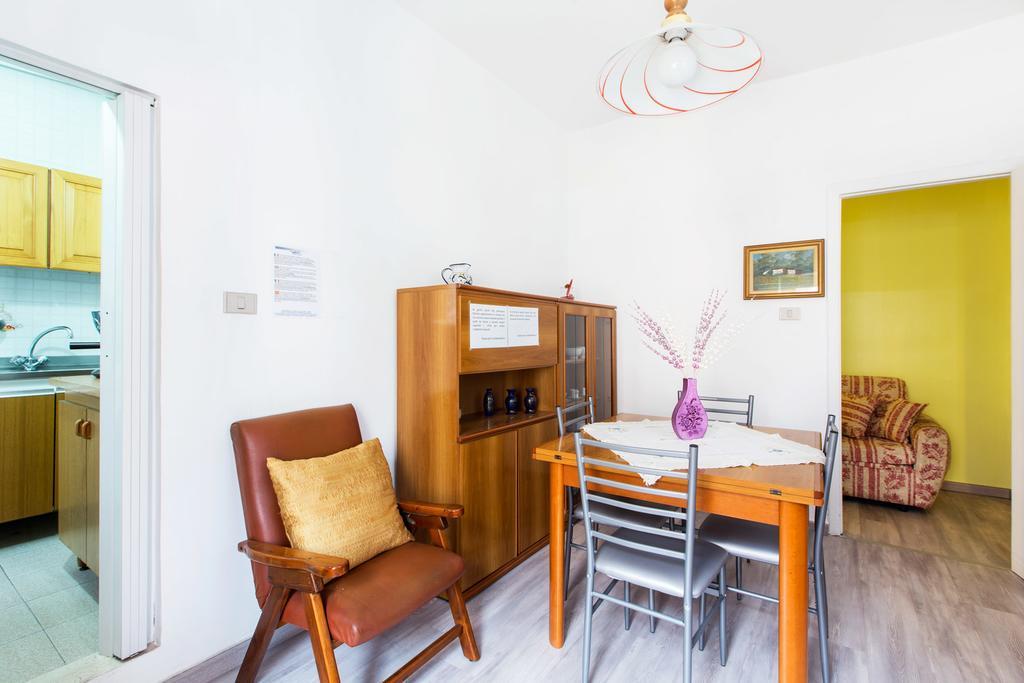Moon House B&B 칼리아리 외부 사진